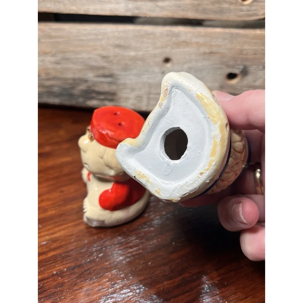 Vintage Salt And Pepper Shakers Funny‎ Guys Ceramic Cartoonish MCM Hand Painted